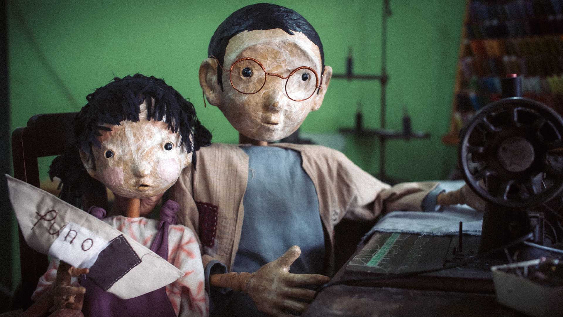 a scene from papermoon puppet theatre's puno, sewing memories program